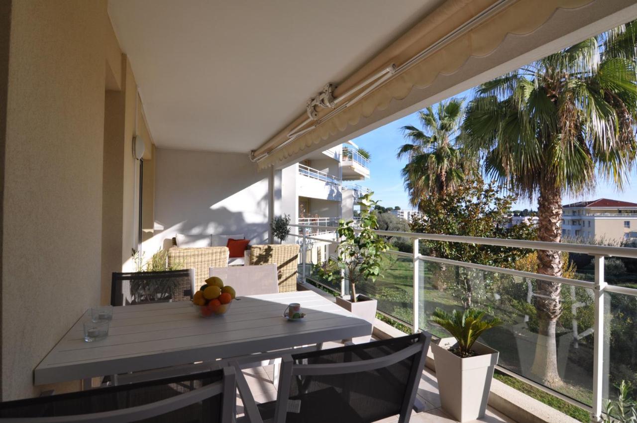 Elegant One-Bedroom Apartment With Swimming Pool - Stayinantibes - Le Vallon Exterior foto